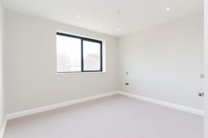 Photo 16- click for photo gallery